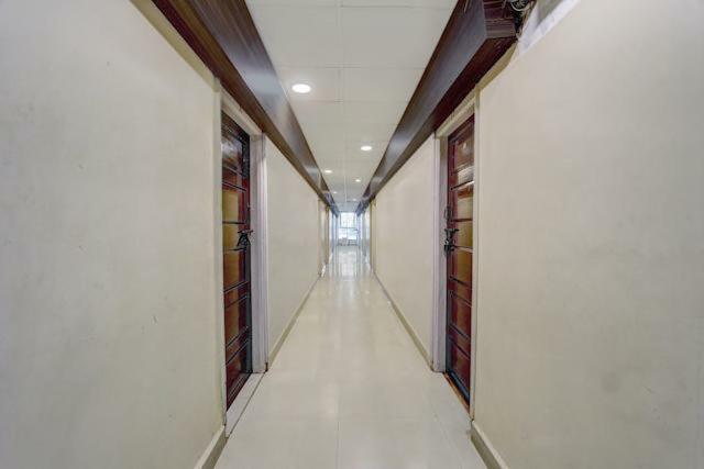 Bharati Lodge ฮูบลิ ภายนอก รูปภาพ